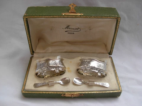 PAIR OF ANTIQUE GERMAN SOLID SILVER CRYSTAL SALT CELLARS,ART NOUVEAU Cover