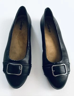 Zapatos Trotters para mujer talla 9W de cuero negro cómodos trabajo hebilla plateada usados en excelente estado Foto 1 de 4