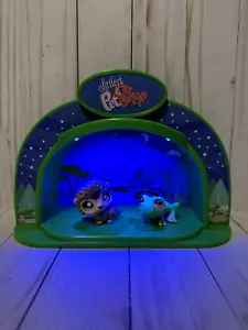 Littlest Pet Shop Diorama Accogliente Fuoco da Campeggio con Rana 400 e Riccio 861 - Foto 1 di 15