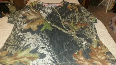 Women's Mossy Oak Breakup Camo short Sleeve Shirt medium - Image 1 of 2
