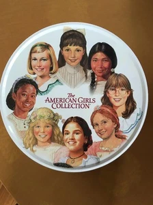 Runde Vintage 8 Original American Girl Puppen Keksdose 2003 Punze 7,75" sauber - Bild 1 von 10