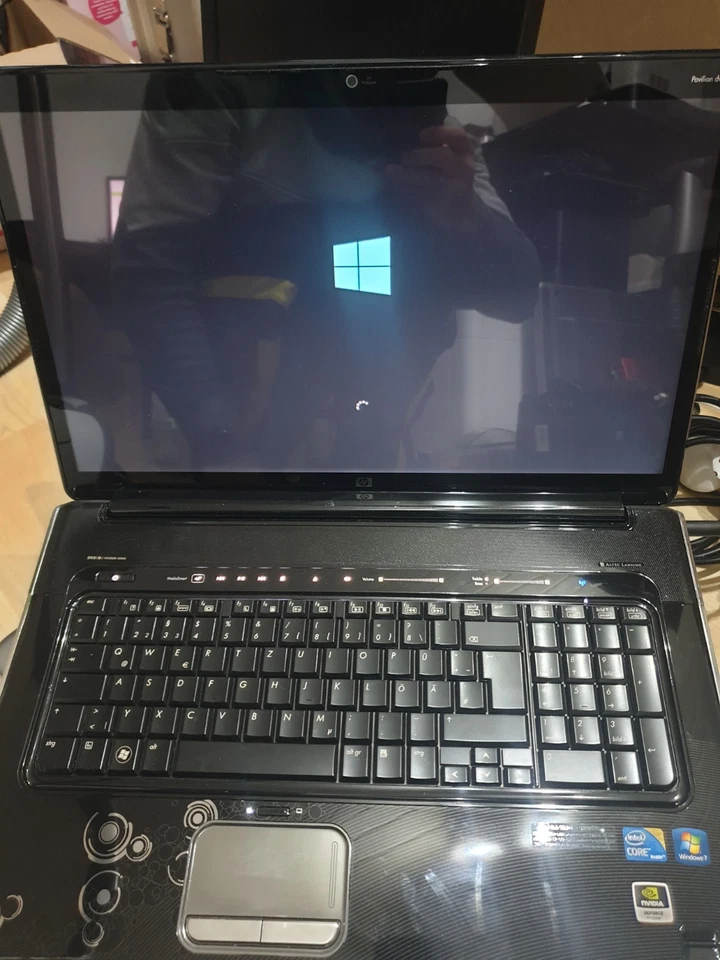 HP Pavilion dv8-1210eg Intel® Core™ i5 - Bild 1 von 1