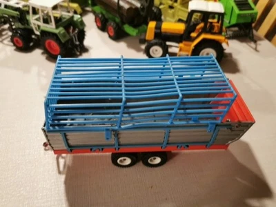 Siku, serie Farmer, rimorchio, 1:32, usato - Immagine 1 di 3