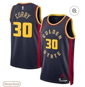 Nike MAGLIA UOMO GOLDEN STATE WARRIORS NBA STEPHEN CURRY #30 Taglia: XL NUOVA CON ETICHETTE - Foto 1 di 6