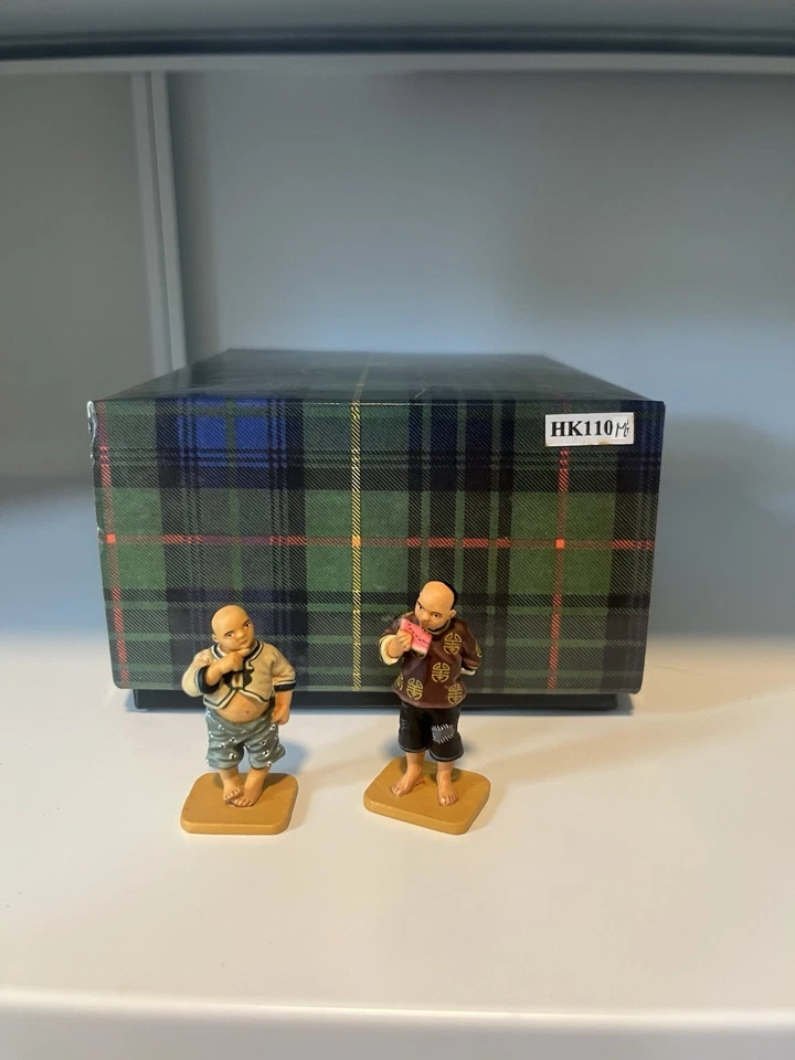 KING AND COUNTRY Kids Eating Fruits, Old Streets Of Hong Kong - Image 1 of 2