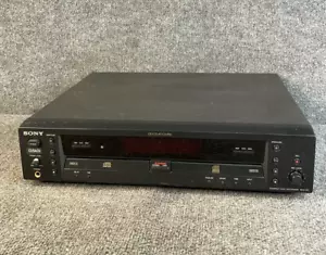 Sony Compact Disc Recorder Player RCD-W1 Dual Deck CD/CD-R/CD-RW - Schwarz - Bild 1 von 21