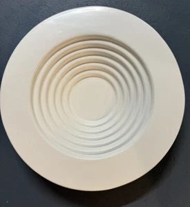 Vintage Royal Haeger Matte White Low Bowl 11” Diameter - Picture 1 of 3