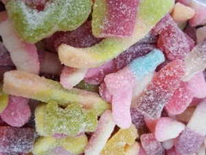 Fizzy Sour Mix Sweets chewy party favour cones HALAL - Picture 1 of 2