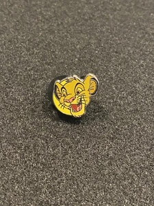 Disney's Tiny Kingdom 3rd Edition Series 2 Mystery Pin - Simba - Bild 1 von 3