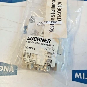 JUEGO DE CONECTORES EUCHNER CES EA TC AK06 104771 CES-EA-TC-AK06-104771 nuevo stock antiguo - Imagen 1 de 3
