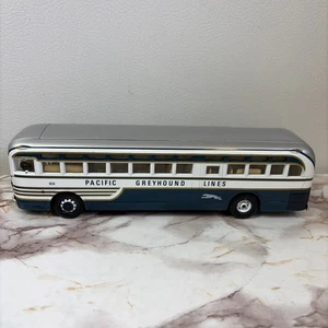 Corgi Classics Pacific Greyhound Lines 4502 Model 98600 NIB - Picture 1 of 8