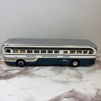 Corgi Classics Pacific Greyhound Lines 4502 Model 98600 NIB - Image 1 of 4