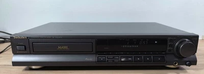 TECHNICS SL-PG540A LETTORE CD COMPACT DISC PLAYER 4 DAC MASH USCITE RCA + OTTICA - Immagine 1 di 4