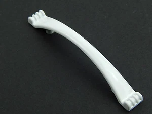ONE SINGLE New Belwith 914461-W White Metal Scrolling Drawer Handle Pull 4.5" - Foto 1 di 8