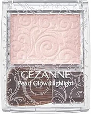 CEZANNE Pearl Glow Highlight 2.4g 04 Shell Pink - Image 1 of 4