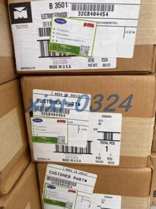 1PCS  NEW  carrier  32GB404454  Electronic expansion valve  DHL shipping - Picture 1 of 3