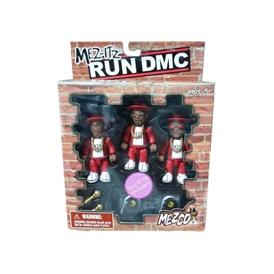  Mez-Itz RUN DMC Figura Figuras Rojo Traje de Pista MEZCO 2002 TOYS "R" Exclusivo de Estados Unidos  Foto 1 de 4