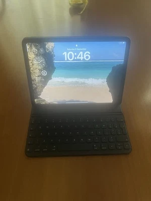 Apple iPad Air 5a Gen. 64GB, WiFi+5G (Sbloccato), 10,9" - Blu, Con Tastiera+Pen - Imagen 1 de 4