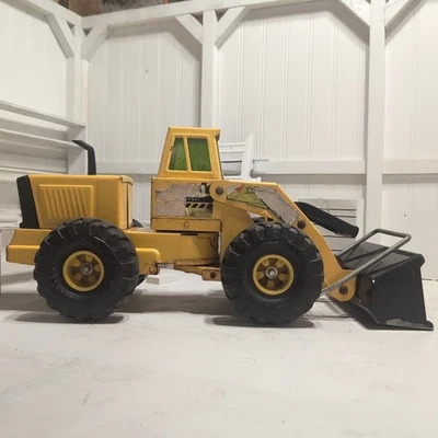 Cargador frontal Tonka turbo diésel Foto 1 de 4