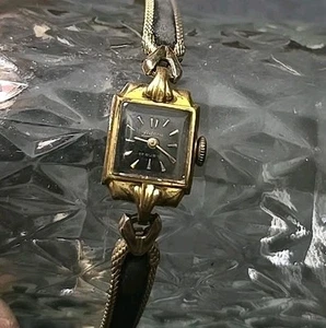Vintage Adore German Art Deco Damenuhr 17 Rubine vergoldet - Bild 1 von 8