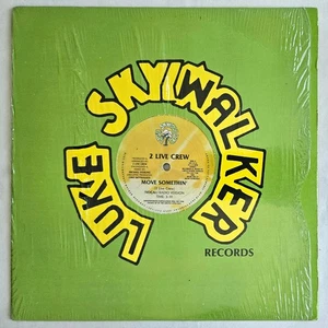 1988 - 2 LIVE CREW - MOVE SOMETHIN' - LUKE SKYYWALKER RECORDS ORIGINAL PRESSING - Picture 1 of 4