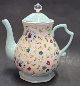Pioneer Woman Kari 2.4 Qt Tea Pot Floral Design White Light Blue - Picture 1 of 11