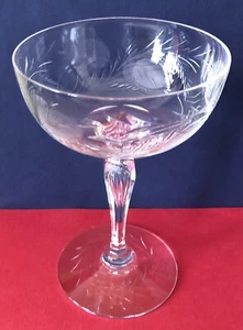 Vintage TIFFIN Glas PARKWOOD LUFTBLASE STIEL GESCHLIFFENE BLÄTTER und WEDEL groß KRÄUTER - Bild 1 von 7