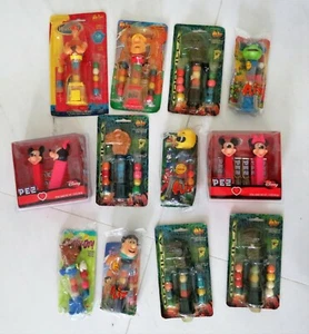LOTTO 12 TOTAL PEZ GUMBLE MACHINE & DINEY MINNIE & MICKEY 2009, 1998, 1997, 1995 - Foto 1 di 6