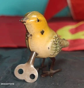 VINTAGE BIRD TIN TOY CHICKEN RUSSIA USSR SOVIET CCCP WIND UP ORIGINAL KEY WORKS - Picture 1 of 24