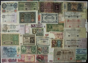 Lot 100 PCS Different World Banknotes Old Europe Paper Money Vintage Currency