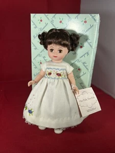 2000 MADAME ALEXANDER "One fish, Two fish"  #34095 - Picture 1 of 4