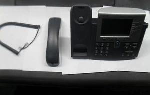 Sistema telefónico IP Cisco 7962 ¡Muy buen estado de funcionamiento CP-7962-G con soporte! - Imagen 1 de 8