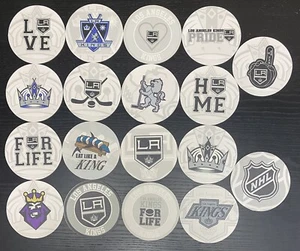 Lotto di 18 sottobicchieri rotondi in cartone Los Angeles Kings Hockey NHL 4’’’ idea regalo - Foto 1 di 1