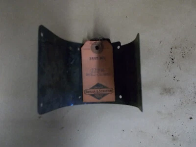 Original Briggs and Stratton 22206 Cylinder Shield - Image 1 of 4
