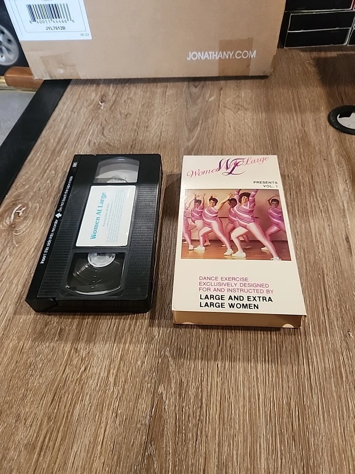 (Pre-owned) Rare Women At Large Presents Volume 1 VHS 1985 Work Out Excersise  - Image 1 of 4
