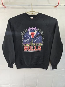 Vintage 90s Sports NBA Chicago Bulls Black Sweatshirt Shooting Stars Skyline XL - Picture 1 of 10