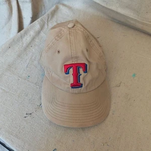 47 Genuine MLB Men's Texas Rangers Tan Adjustable Cap with Red and Blue T Logo - Picture 1 of 7
