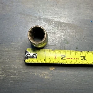 Craftsman =V= 1/2in Socket 1/2" Drive 12 pt. Socket SAE Flying V - Picture 1 of 3