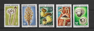 Centrafricaine 1967 champignons série de 5 timbres neufs MNH /TE5597 - Imagen 1 de 1