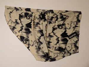 Boohoo Ladies Size 16 Cream & Black Abstract Print Ruched Asymmetric Midi Skirt - Picture 1 of 12