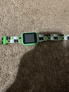 A Minecraft watch - Picture 1 of 11