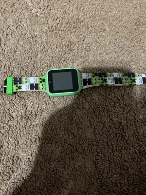 A Minecraft watch - Image 1 of 4