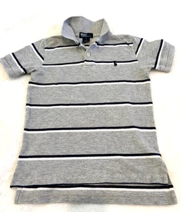 Polo de Ralph Lauren para niños gris y azul marino/blanco a rayas talla 7/en muy buen estado - Imagen 1 de 7