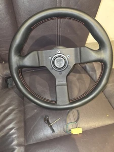 MOMO STEERING WHEEL 320MM WITH PORSCHE 996 HUB ADAPTER AND HORN - Picture 1 of 2