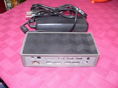 Targus Dock 190 USB-C Universal 4K Docking Station with Power Adapter DOCK190USZ - Image 1 of 4