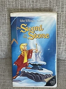 The Sword In The Stone Black Diamond Disney VHS - Picture 1 of 4
