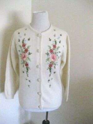 Vtg 1950s BARBARA LEE Sweater Medium Lambswool Bl Cottagecore Embroidery Flower - Image 1 of 4
