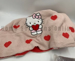 Pottery Barn Teen Hello Kitty® Heart Reversible Throw Blanket Pink 50 x 60" #R61 - Picture 1 of 2