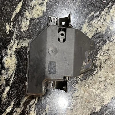 BMW 330i E46 1999-2006 cierre maletero 8 196 401 OEM Foto 1 de 4