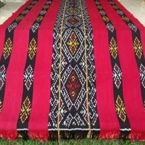 Woven Hand Blanket Rote Motif Ethnic Indonesian Culture 120x240 cm - Picture 1 of 4